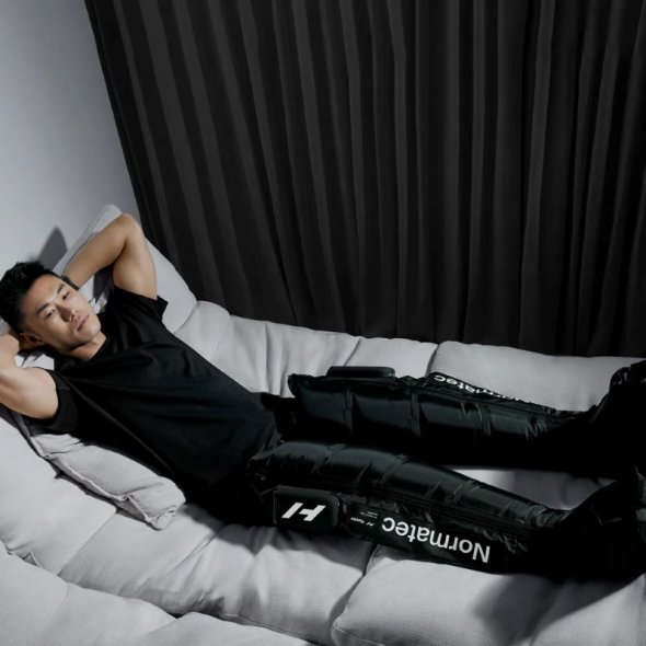 sistima-apokatastasis-me-simpiesi-aera-normatec-premier-standar-size-hyperice-7