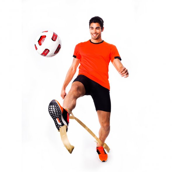 λάστιχο με 11 θηλιές theraband χρυσό άσκηση με μπάλα