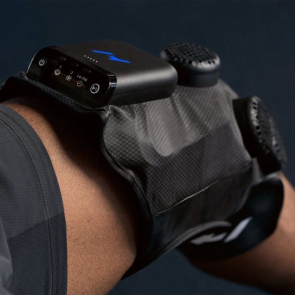 contrast-2-knee-hyperice-3