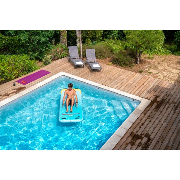 askisi-mesa-se-pisina-me-tin-fouskoti-platforma-sup-peace-aqua-marina