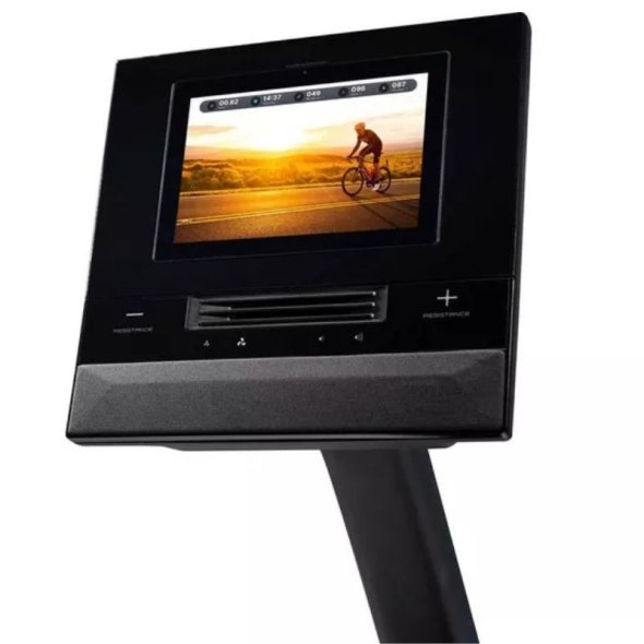 touchscreen-gx-10-nordictrack-recumbent-bike