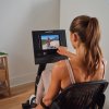 kathisto-podilato-gimnastikis-nordictrack-gx-le-recumbent-bike-tablet