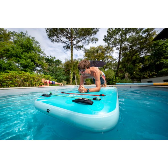 askisi-plank-pano-sti-fouskoti-platforma-sup-peace-aqua-marina