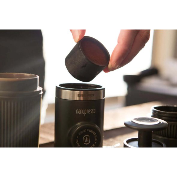 double-espresso-shot-barista-kit-nanopresso-wacaco