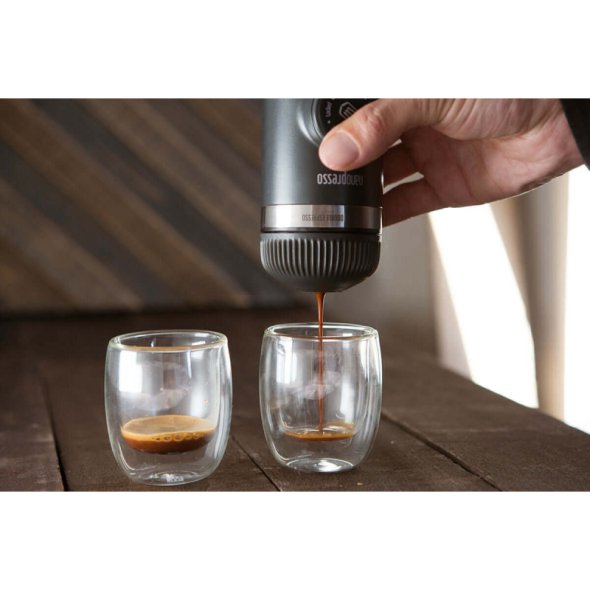 dipli-dosi-espresso-me-to-barista-kit-gia-ti-michani-nanopresso-wacaco